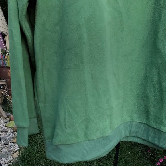 Women’s Christmas Sweatshirt - Picture 2 of 7